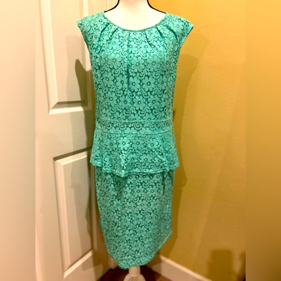 Spence Woman Lace covered Dress - Picture 1 of 3